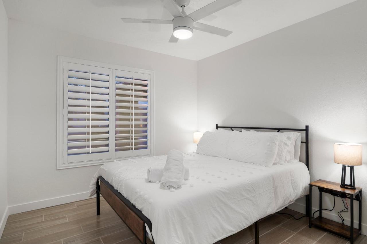 Large Pool With Diving Board, Remodeled 3Bdrm, Near State Farm Stdm And More! Peoria Luaran gambar