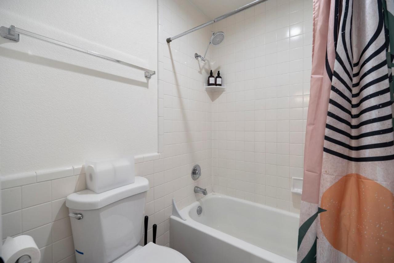 Large Pool With Diving Board, Remodeled 3Bdrm, Near State Farm Stdm And More! Peoria Luaran gambar